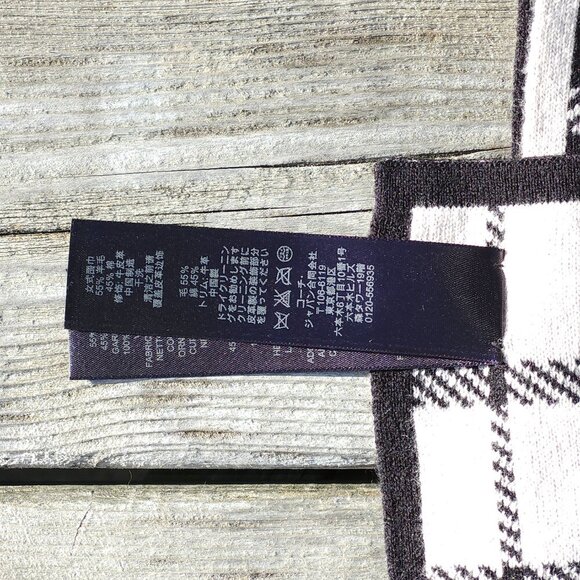 BEAUTIFUL COACH New York Wrap Scarf Double Sided Black and Beige Cold Weather - Picture 5 of 9